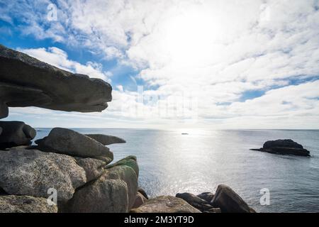 Riesige Granitfelsen auf St. Mary's, Isles of Scilly, England, Großbritannien Stockfoto