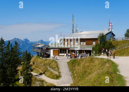 Berggaststätte am Tegelberg, Füssen, Allgäu Alpen, Allgäu, Bayern, Deutschland, Europa Stockfoto