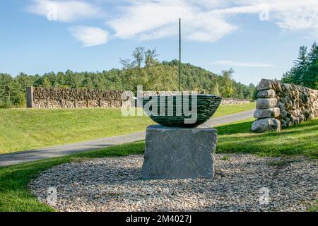 USA, Vermont, Brattleboro, Scott Farm, Landmark Trust, Steinpfeiler, Steinmauern, Unmörtel, Steinmauern, Steinmauern, Unterrichten, lernen Stockfoto