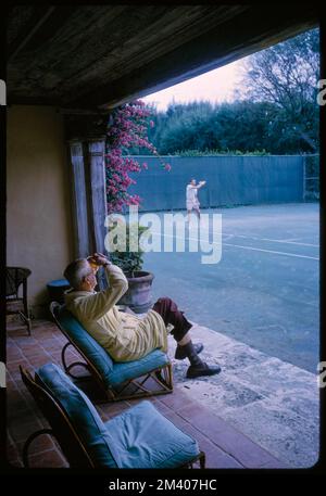 Harold Vanderbilt - Tennis und Mittagessen, Toni Frissell, Antoinette Frissell Bacon, Antoinette Frissell Stockfoto