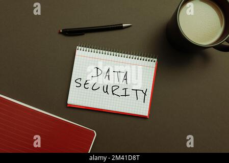 Schild mit Anzeige der Datensicherheit. Konzept der Bedeutung von Disclosure Disk Encryption Backups Password Shielding Stockfoto