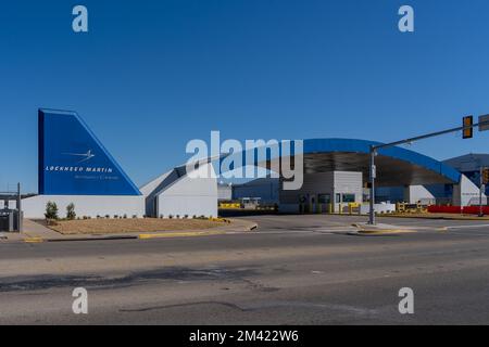 Der Eingang zum Standort der Lockheed Martin Aeronautics Company in Fort Worth, TX, USA. Stockfoto