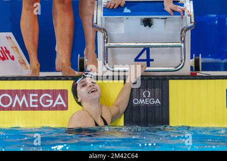 18. Dezember 2022: MELBOURNE, AUSTRALIEN - 18. DEZEMBER: Kate DOUGLASS (USA) nimmt am 18. Dezember 100m in Melbourne, Australien, am 6. Tag der FINA World Short Course Swimming Championships 2022 im Melbourne Sports and Aquatic Centre am 6. Dezember 2022 am Finale der Medley Relay Teil (Bonusbild: © Chris Putnam/ZUMA Press Wire) Stockfoto