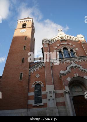 Rivisondoli - Abruzzen - Kirche San Nicola di Bari, Symbol des charakteristischen Bergdorfes Stockfoto