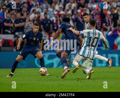 Lusail, Catar. 18.. Dezember 2022. Argentinien gegen Frankreich, Spiel gültig für das Finale der FIFA-Weltmeisterschaft 2022 im Lusail International Stadium, Doha, Katar Gutschrift: Juan Antonio Sánchez/FotoArena/Alamy Live News Stockfoto