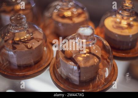 Köstliche glutenfreie Kuchen. Das Konzept der richtigen Ernährung und diätetischen Desserts. Stockfoto