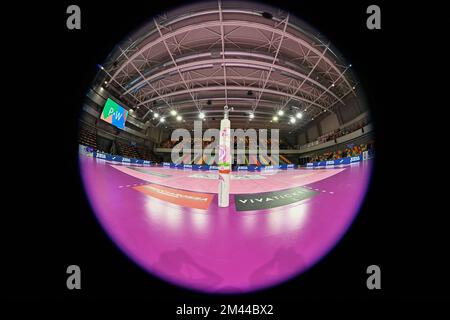 Florenz, Italien. 18.. Dezember 2022. Allgemeiner Blick auf Pala Wanny während des Spiels Il Bisonte Firenze vs Vero Volley Milano, Volleyball Italian Series A1 Women Match in Florenz, Italien, Dezember 18 2022 Kredit: Independent Photo Agency/Alamy Live News Stockfoto