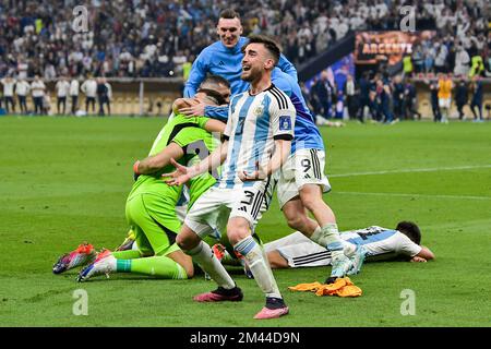 LUSAIL CITY, KATAR - DEZEMBER 18: Nicolas Tagliafico von Argentinien während des Finales - FIFA-Weltmeisterschaft Katar 2022 zwischen Argentinien und Frankreich im Lusail Stadium am 18. Dezember 2022 in Lusail City, Katar (Foto: Pablo Morano/BSR Agency) Stockfoto