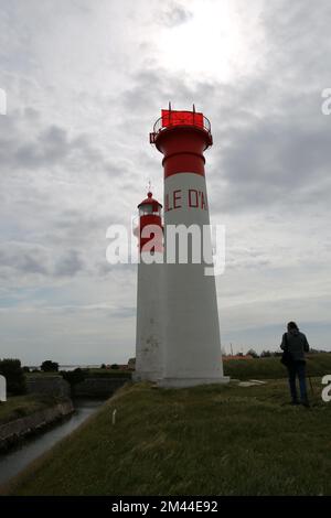 Die beiden Leuchttürme auf der Ile d'Aix, Charente-Maritime, Frankreich, Europa. Stockfoto