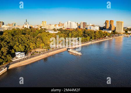 Luftlinie von Khabarowsk und dem Fluss Amur, Khabarowsk Krai, Russland Stockfoto