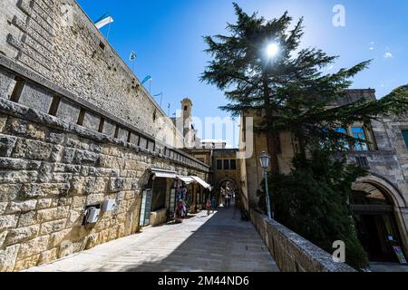 Historisches Zentrum, UNESCO-Weltkulturerbe San Marino, Italien Stockfoto