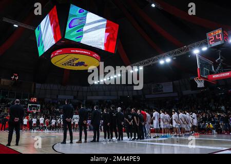 Varese, Italien. 18.. Dezember 2022. Allgemeiner Blick in die Arena während der LBA Lega Basket Ein reguläres Saisonspiel von 2022/23 zwischen OpenJobMetis Varese und Pallacanestro Trieste in der Enerxenia Arena, Varese, Italien am 18. Dezember 2022 Kredit: Independent Photo Agency/Alamy Live News Stockfoto