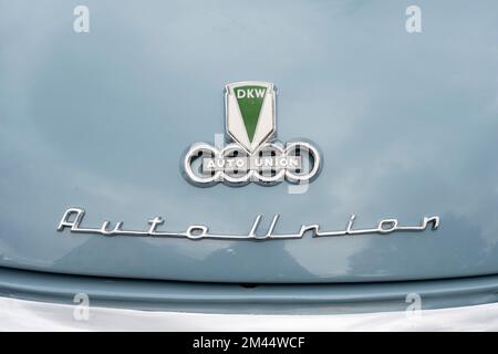 Logo des ehemaligen Automobilkonzerns Auto Union, DKW, heute Audi, Baden-Württemberg, Deutschland Stockfoto