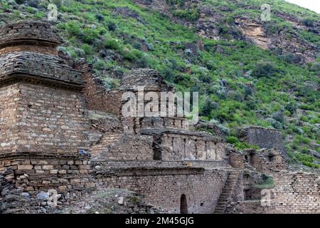 Archäologische Überreste eines Tokar dara Stupa in Tehsil Barikot Swat, Pakistan Stockfoto