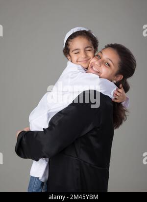 Porträt von zwei arabischen Geschwistern. Stockfoto