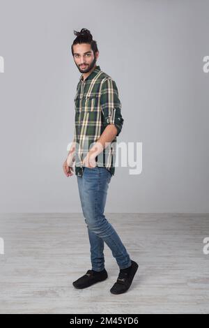 Porträt eines arabischen Expats. Stockfoto