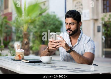 Porträt eines Expat-araber. Stockfoto