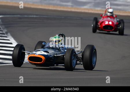 Philipp Buhofer, BRM P261-2, HGPCA Pre ’66 Grand Prix Cars, Historic Grand Prix Cars Association, zwei zwanzig-minütige Rennen über die Veranstaltung, mit der Res Stockfoto