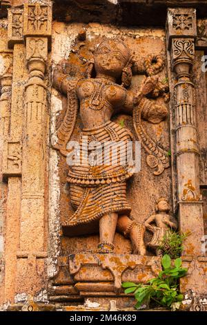 Weibliche Skulptur auf Ranmal Choki, Idar Fort, Sabarkantha, Gujarat, Indien. Stockfoto