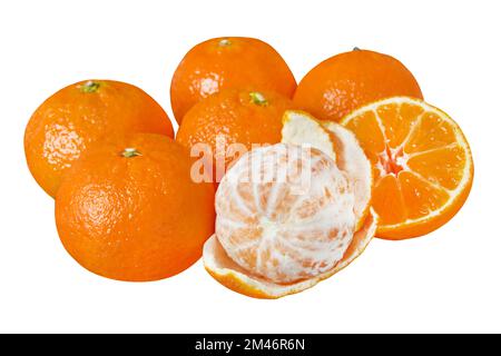 Mandarin Orangen isoliert auf weißem Hintergrund Stockfoto