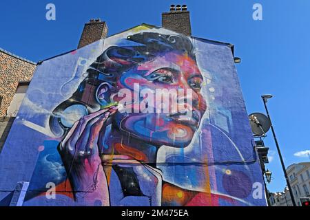 Mr. Cenz Street Art, on Gable End, of Lord Warden, 1F London Road, Liverpool., Merseyside, England, Großbritannien, L3 8HR Stockfoto