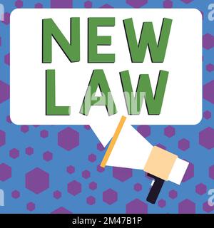 Schild mit Anzeige der neuen Regel. Internet-Konzeptsystem von Regeln, die durch soziale oder staatliche Stellen durchgesetzt werden Stockfoto