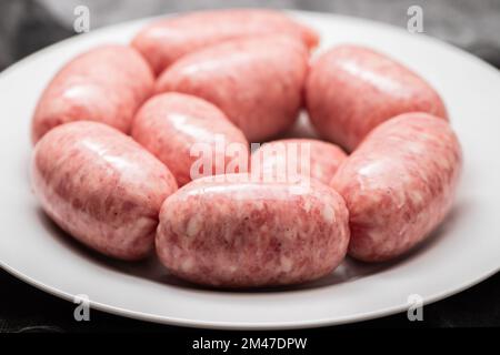 Gerolltes Botifarra, eine Schweinefleischwurst, typisch für Katalonien, Spanien Stockfoto