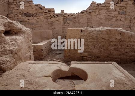 Das Kloster von Anba Hatre, auch bekannt als St. Simeon, Assuan, Ägypten Stockfoto