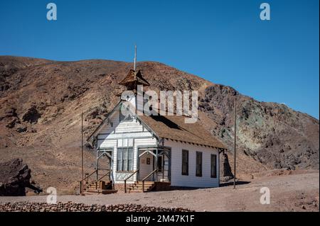 Alte Kirche in der verlassenen Stadt Calico. Stockfoto