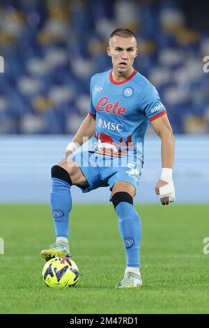 Neapel, Italien. 17.. Dezember 2022. Leo Ostigard von SSC Napoli während des Freundschaftsspiels zwischen SSC Napoli und Villarreal CF im Stadion Diego Armando Maradona in Neapel (Italien) am 17.. Dezember 2022. Foto: Cesare Purini/Insidefoto Credit: Insidefoto di andrea staccioli/Alamy Live News Stockfoto