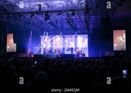 Padua, Italien. 15.. Dezember 2022. Simply Red während der Simply Red - Blue Eye Soul Tour 2022, Musikkonzert in Padua, Italien, Dezember 15 2022 Kredit: Independent Photo Agency/Alamy Live News Stockfoto