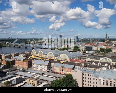 Blick auf die Stadt von der Spitze der Akademie der Wissenschaften, Riga, Lettland, baltische Staaten, Europa Stockfoto