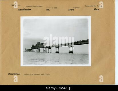 Chesapeake Bay Brücke. Originalüberschrift: Foto von T. W. Kines, April 1952. Bundesstaat: Maryland. Ort: Chesapeake Bay Bridge. Stockfoto