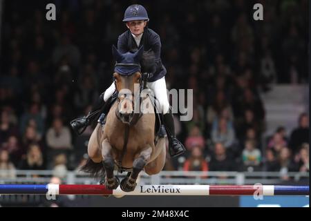 Excel Centre, London, Großbritannien. 19.. Dezember 2022. 2022 International Horse of the Year Show Day 5; Jodie Hall McAteer reitet Kimosa van het Kritahof Credit: Action Plus Sports/Alamy Live News Stockfoto