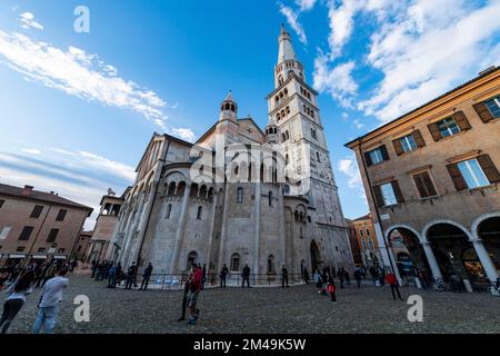 Kathedrale Santa Maria Assunta und Sankt Geminianus, UNESCO-Weltkulturerbe Modena, Italien Stockfoto