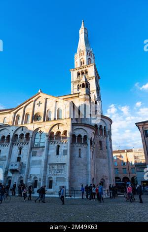 Kathedrale Santa Maria Assunta und Sankt Geminianus, UNESCO-Weltkulturerbe Modena, Italien Stockfoto