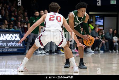 Dezember 18 2022 Moraga, CA USA Der Colorado State Guard Josiah Strong (3) setzt das Spiel während des NCAA Männer Basketballspiels zwischen Colorado State Rams und den Saint Mary's Gaels. Colorado State schlägt Saint Mary's 62-60 im University Credit Union Pavilion Moraga Calif Thurman James/CSM Stockfoto