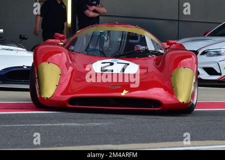 John Sheldon, Chevron B16, Yokohama Trophy für Masters Sports Car Legends, ein 50-minütiges Rennen mit Autos, die zwischen 1962 und 1974 Uhr antraten, eine optionale Stockfoto