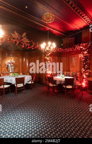 Tramp Private Club, geschichtsträchtiger Nachtclub, nur für Mitglieder und Gäste geöffnet, bekannt für seine Prominenten und wilden Partys, Jermyn Street, St. James's Stockfoto