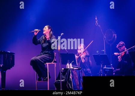 Teatro Arcimboldi, Mailand, Italien, 09. Dezember 2022, Elisa auf der Bühne während Elisa - italienisches Sängerkonzert Stockfoto