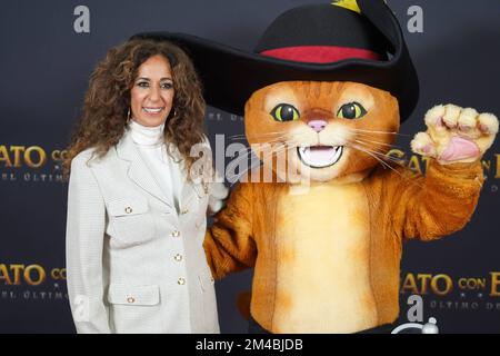 Sänger Rosario Flores beim FotoCall-Film El Gato con Botas: El ultimo deseo in Madrid am Dienstag, den 20. Dezember 2022. Kredit: CORDON PRESS/Alamy Live News Stockfoto