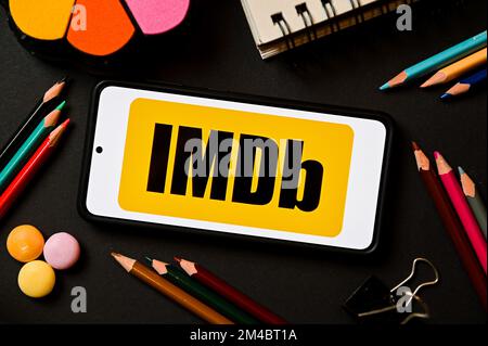 Polen. 17.. Dezember 2022. In dieser Abbildung ist ein IMDb-Logo auf einem Smartphone zu sehen. (Foto: Mateusz Slodkowski/SOPA Images/Sipa USA) Guthaben: SIPA USA/Alamy Live News Stockfoto