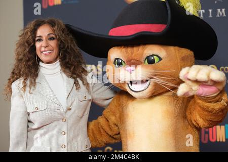 Madrid, Spanien. 20.. Dezember 2022. Sänger Rosario Flores besucht die Fotokonferenz „El Gato Con Botas: El Ultimo Deseo“ (Kuss in Boots: Der letzte Wunsch) im Urso Hotel in Madrid. Kredit: SOPA Images Limited/Alamy Live News Stockfoto