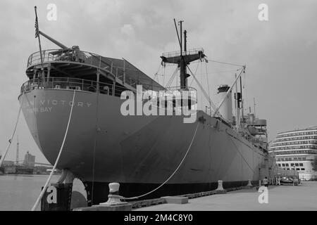 Tampa Bay, Florida, USA - 25. Juli 2020: American Victory Battleship in Tampa Bay Stockfoto