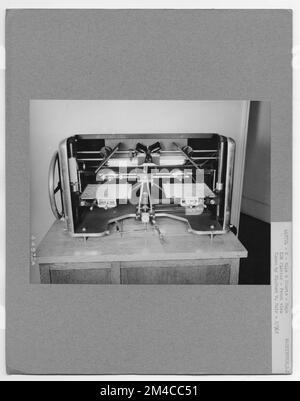 Karten und Karten – Alle Status. Fotografien zu National Forests, Resource Management Practices, Personal sowie Kultur- und Wirtschaftsgeschichte Stockfoto