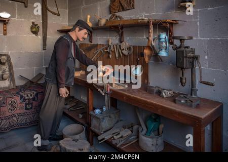 Anatolisches traditionelles Kunsthandwerk im Stadtteil Battalgazi der Provinz Malatya, Ostanatolien der Türkei Stockfoto