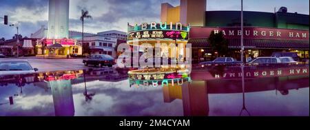 Fox Theatre, Westwood Village und das Fox Bruin Theater im Westwood-Viertel Los Angeles, Kalifornien. Die Filme, die gespielt wurden, waren 16 Tage lang G Stockfoto