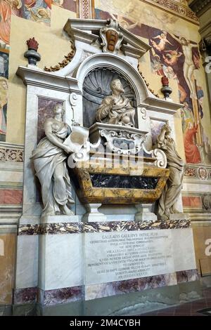 Grab von Galileo Galilei (Astronom, Physiker, Ingenieur), Basilika di Santa Croce, Basilika des Heiligen Kreuzes, Florenz, Toskana Stockfoto