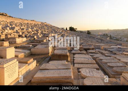 Jüdischer Friedhof auf dem Ölberg in Jerusalem, Israel Stockfoto