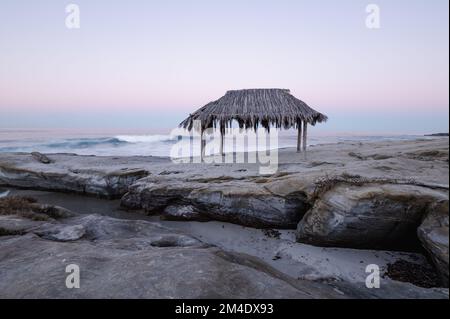 Die Surfbude am Windansea Beach in La Jolla, Kalifornien Stockfoto